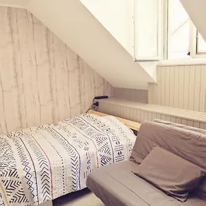  Apartamento Au Petit Bonheur Centre-ville